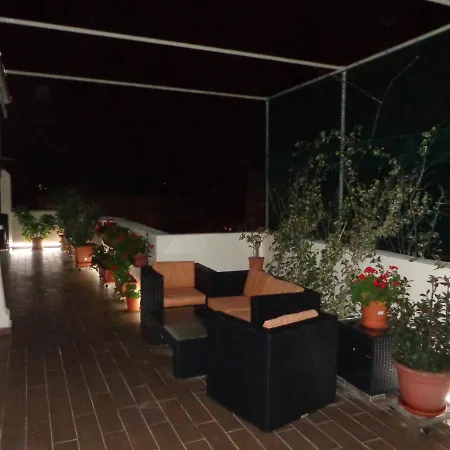 Daire Lovely Penthouse With Private Sun Terrace Between Valletta And Sliema Ta Xbiex