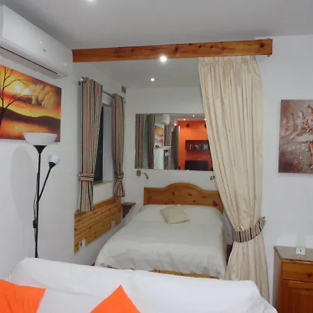 Daire Lovely Penthouse With Private Sun Terrace Between Valletta And Sliema Ta Xbiex
